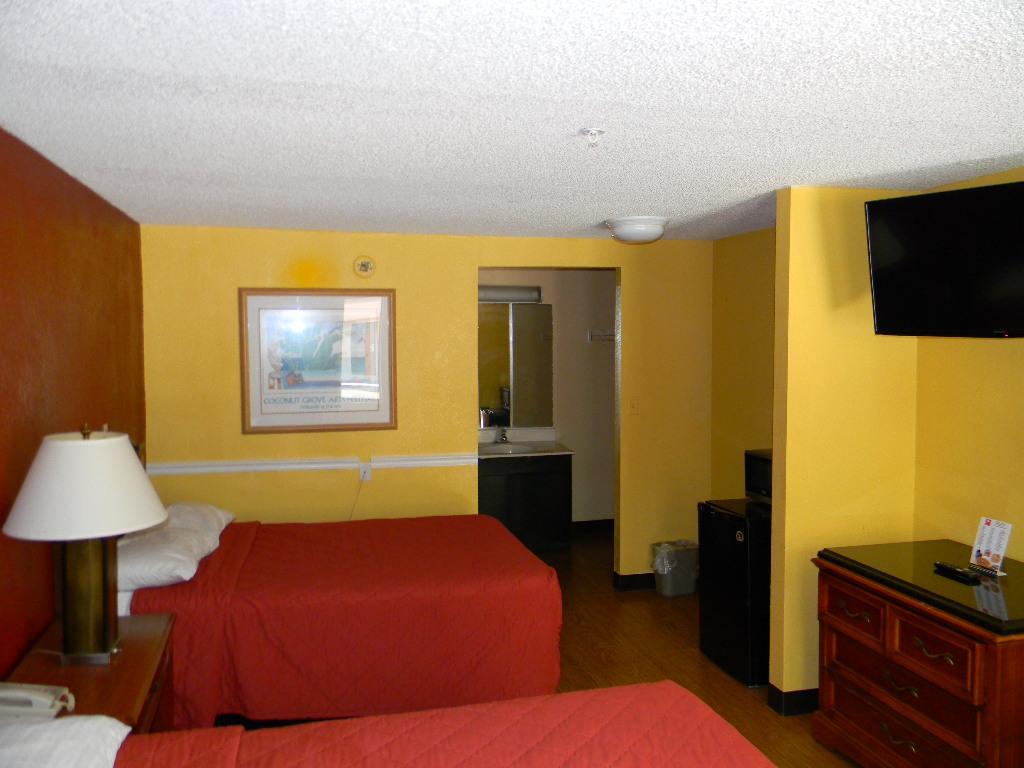 Motel Sleepwell Stockbridge Exterior foto